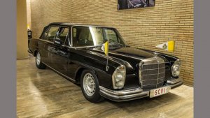 MATRIX-Mercedes-300SEL-Landaulet-Pope-John-Paul-II-Vatican-Museum_3.jpg