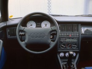 AUDI-80-Avant-RS2-3651_26.thumb.jpg.891ea97981eb3d1866c385b1e3105bf5.jpg