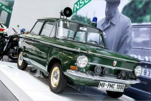 634600312_polizei-revier.thumb.jpg.9a155ff2600ae9bdc1ba23bd7b29fe95.jpg