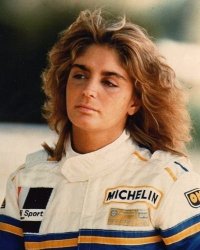 Paola-de-Martini.thumb.jpg.757df44b77adbb2d58a9ba6b02275bf1.jpg