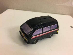 999709328_TransformerVan1.thumb.jpg.84d6538208fa607cb68d9f9ffd423e32.jpg