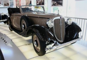 1935-front-225-2fenster-sport-cabriolet-62-001.thumb.jpg.1e5a71b52ace397152fc61dfb89fc0b8.jpg