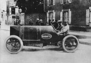 1169625331_BugattiDiatto3.thumb.jpg.6255c88cbf0f7010ba15d721b5ba4a44.jpg