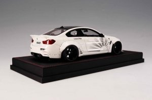 BMW-M4-Liberty-Walk-White-a.thumb.jpg.49652c58cecde606afb3a7007d194f68.jpg