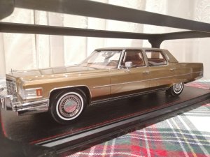1976 Cadillac Fleetwood brown 4.jpg