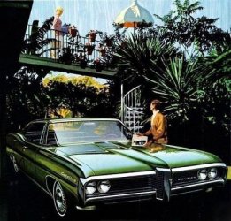 1968_Pontiac_Catalina_4-Door_Hardtop_by_AF-VK.thumb.jpg.ded5b95dcf167d55a181b81fceb5f6ab.jpg