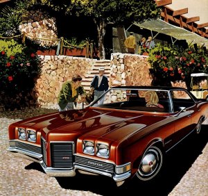 1971_Pontiac_Catalina_Brougham_4-Door_Hardtop_by_AF-VK.thumb.jpg.f04d627ad88d0be96d44208b06e2940e.jpg