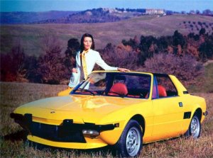 1972_Bertone_Fiat_X_1-9_09.thumb.jpg.ed77b572c018d97a831ce8bf9f2ffd0a.jpg
