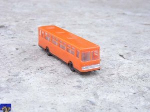 Ikarus Reise-bus_0-0.jpg