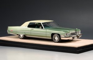 stamp_cadillac_1973.jpg