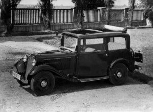 2011872153_1933BMW303Rolldatch-Limousine_1.thumb.jpg.ca9ae8dc10414df0efcf36a56aaec86e.jpg