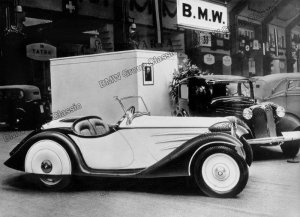 661336115_1934InternationaleAutomobilaustellungBerlin.thumb.jpg.89984b59f8f2eb208dcdfd25723876eb.jpg