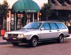 autowp.ru_volkswagen_quantum_wagon_wolfsburg_1.thumb.jpg.33c715e506e26224991c263598adeffa.jpg