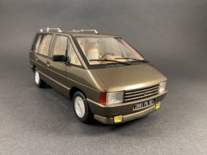 149532260_1985RenaultEspaceph.I(6).thumb.JPG.22cff016b2b5bfea9da8b08ac53d2c05.JPG
