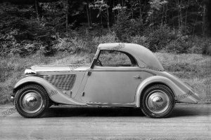 1740310643_1934BMW315Sport_2.thumb.jpg.85514e014295961f541c2886897d0404.jpg