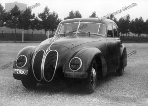 181914730_1939BMWK4PrototypsaufBasis335_8.thumb.jpg.d7dcf0e86c36c59c953845d83ad722fb.jpg