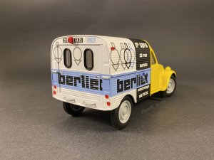 257824154_1956Citroen2CVfourgonnetteServiceBerliet(2).thumb.JPG.4a545a9524f2b1ea6cf1df1d3762c5d2.JPG