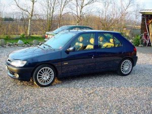 389627663_1995Peugeot306EdenParkPh.1(10).thumb.jpg.6efc4ad563cef40836d88c981efa5c1e.jpg