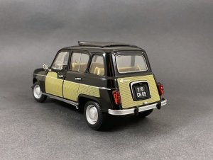 59793392_1964RenaultR4Parisienne(5).thumb.JPG.49b9389f642554f7096e4ce13f498c62.JPG