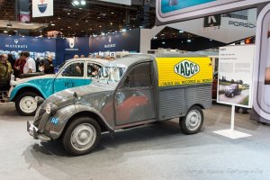 974059142_1956Citroen2CVfourgonnetteServiceBerliet(23).thumb.jpg.cd9f106de2c56bb8a6ea90c3aafc2547.jpg