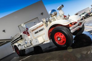 1939-ahrens-fox-ht-fire-truck-2.thumb.jpg.5d98155b2b47999b63ca15b12a901c13.jpg