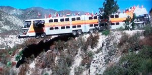 bus11d.thumb.jpg.002add4da3fde446b5ea66b228eccbb4.jpg