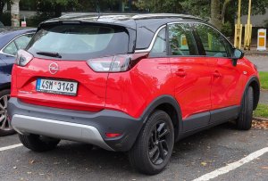 1280px-2019_Opel_Crossland_X_Rear.thumb.jpg.2084ae3f8ce3c9c3a09ef2fcc953e8c6.jpg