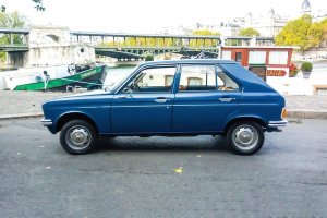 1948921728_1977Peugeot104GL(12).thumb.jpg.e941e1e47fca03e41c6b4b099df88730.jpg
