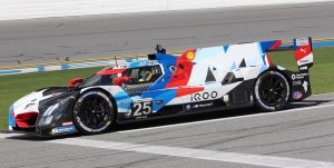2045038365_2023BMWMHybridV8_Daytona25_0.thumb.jpg.bc2379017baf5c7df9696ee1ac8f1a18.jpg