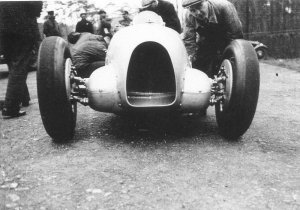 560006112_Auto-Uniontyp22(P-wagen)_1934_10.thumb.jpg.563cb06b05bb1f8e492745afb518c8ef.jpg