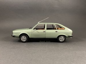 1763674957_1978Renault20TS(3).thumb.JPG.c87da571653e0ddac17a40cc3e6305ab.JPG