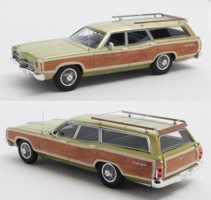 1969 Ford LTD Country Squire.jpg