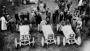 285995982_Hroft-Mercedes-140HP-Grand-Prix-Rennwagen-2-Willy-Pge-Dieppe-1908-6.thumb.jpg.97c7c08e1311772e11e41921e6bb6e71.jpg