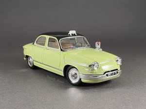 2040545780_1961PanhardPL17Taxi(7).thumb.JPG.d16c0f4ea71c0617c084bc2a1312aa53.JPG