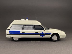 1894810229_1987CitroenCXBreakHeuliezAmbulance(6).thumb.JPG.e5fa3b15545f1d30eb9bdecb56ff5381.JPG