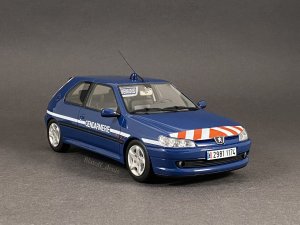 718525947_1999Peugeot306S16Gendarmerie(7).thumb.JPG.a72aa52d49d9d348b8231c33ef04dfe1.JPG