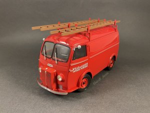 720946575_1956PeugeotD4AVanPompiers(1).thumb.JPG.3ec1c3c3fde16e8429c919372ab363a7.JPG