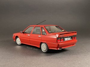 1161488817_1988Renault21MK1(3).thumb.JPG.5919e032227d7b7e8c27f78f61fb5960.JPG