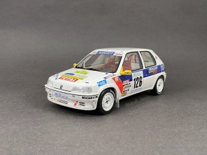 1248599514_1997106RallyVins-Macon126Loeb(1).thumb.JPG.f2a5a7e67f541490a3a4d73d2b6a41ee.JPG