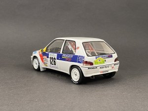 406944409_1997106RallyVins-Macon126Loeb(5).thumb.JPG.f1425f2e0eefdaccf3d0fca73bebde93.JPG