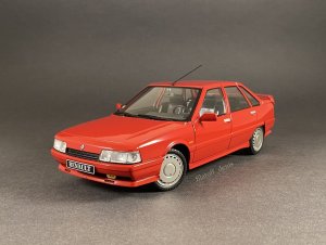 409161491_1988Renault21MK1(1).thumb.JPG.91b4011508542795efe95c705fd4753f.JPG