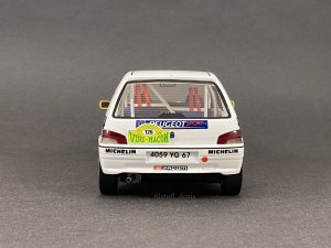833223534_1997106RallyVins-Macon126Loeb(8).thumb.JPG.e40f2aa8252709f3d714563aaffc49d7.JPG