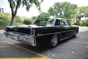 1968_lincoln_continental_1C7CF067-9D45-4843-90D3-FC0B9B38058F-26170.jpg