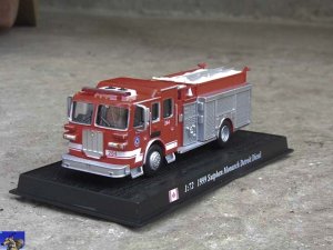 Sutphen Monarch Detroit Diesel 1999_0-0.jpg