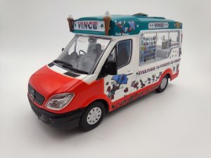 2007 Mercedes-Benz Sprinter Whitby Mondial Ice Cream Vinces Ice Cream (Oxford VM005) - 1.jpg