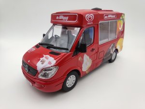2010 Mercedes-Benz Sprinter Whitby Mondial Ice Cream Van Walls Mr Whippy (Oxford WM001) - 1.jpg