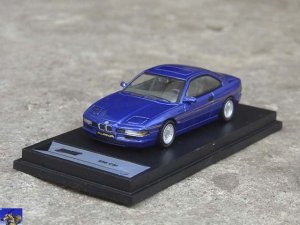 BMW 850 CSi_0-0.jpg