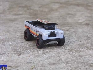 Land Rover Series II_0-3.jpg