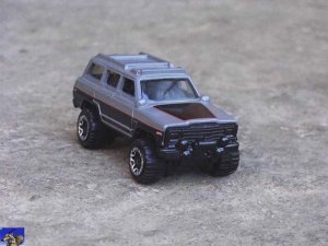 1988 Jeep Wagoneer_0-0.jpg