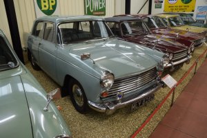 Morris-1966.thumb.jpg.29365b2c1bc73429c229bf67f7f255e3.jpg